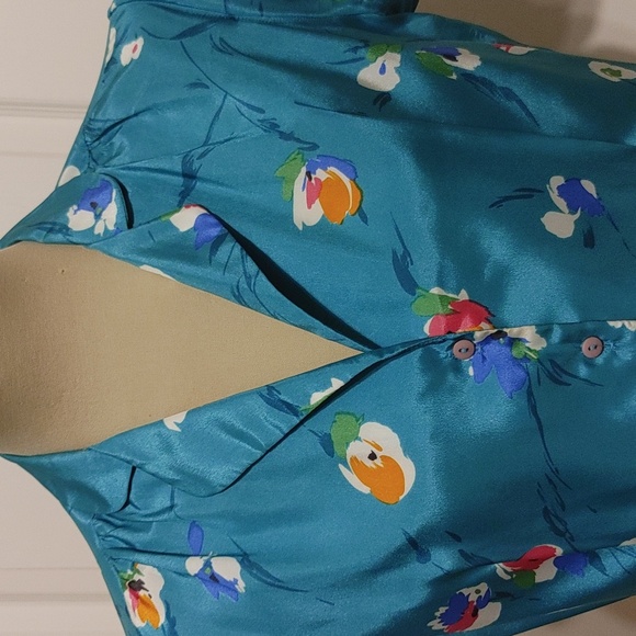 🌺 Upper Class Top - Picture 2 of 8